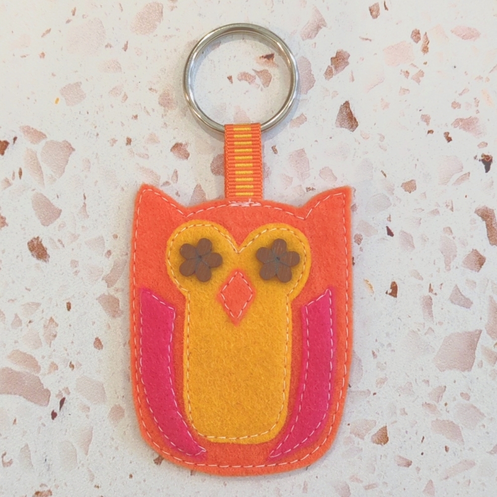 Cute Wise Owl Key Fob Handcrafted Felt Applique Ribbon Buttons Gift | NEW #5